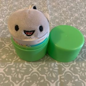 BNWT Gordon cute mini squishmallow squishville